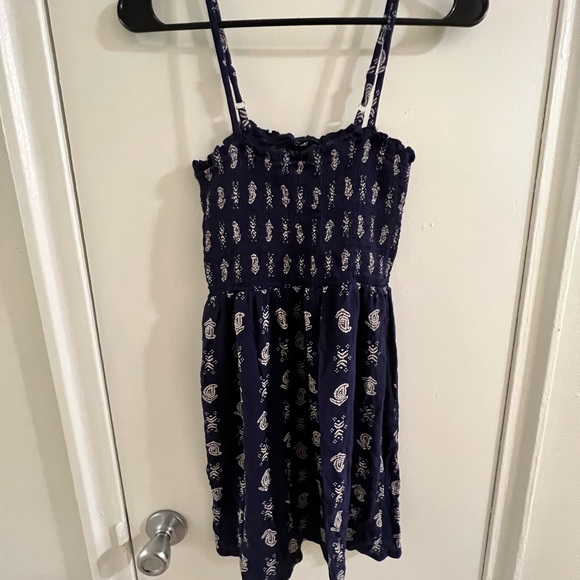 Summer dress - Picture 1 of 3